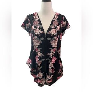 City Chic Black V-Neck Floral Short Sleeve Top